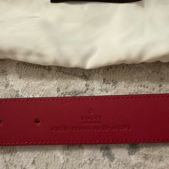 Red Gucci Belt - Picture 2 of 2